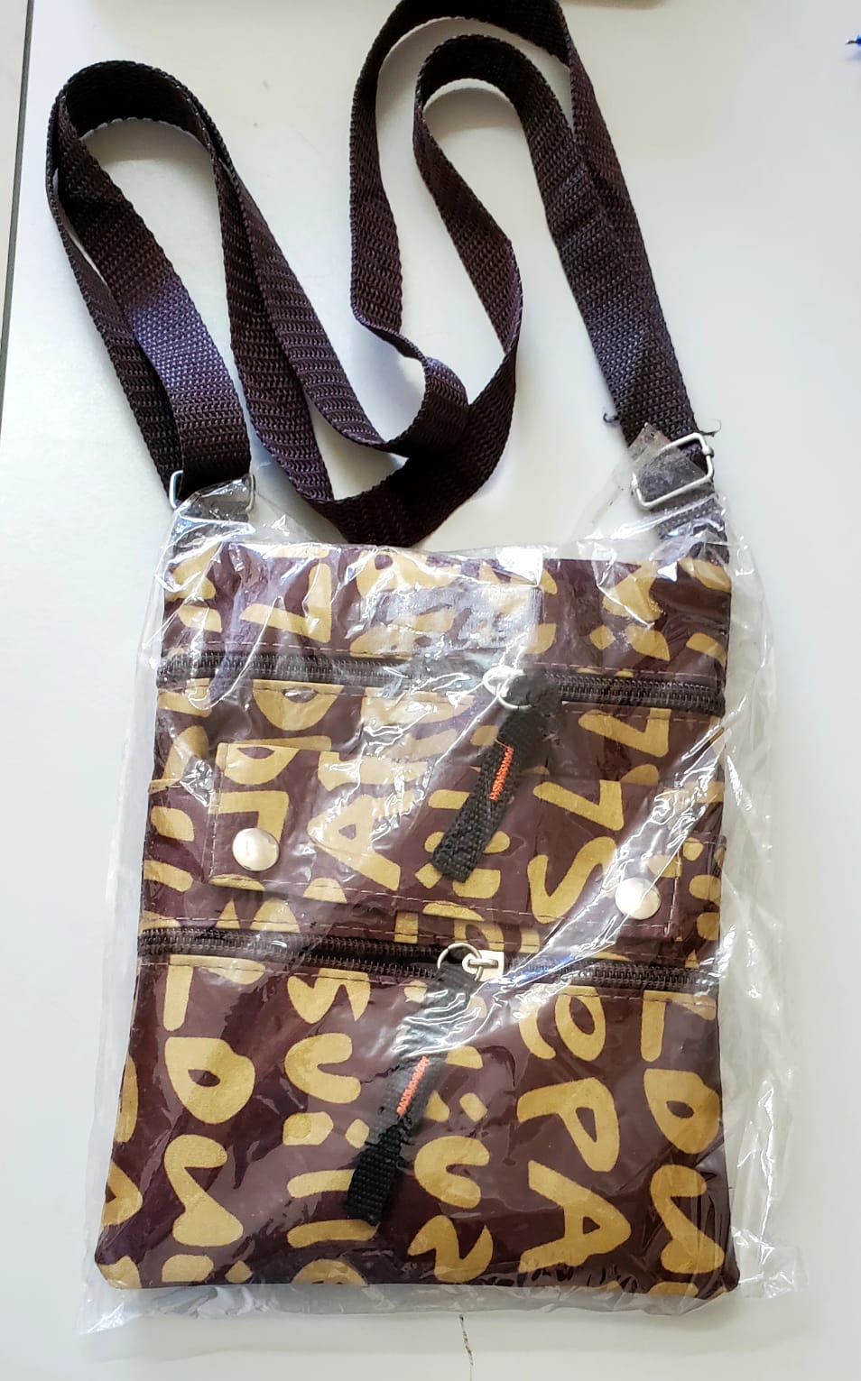 Crossbody phone bags